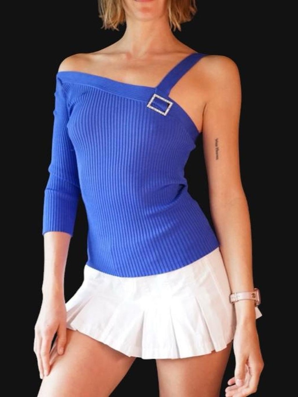 Vtg 90s y2k Wayne Rogers One-Shoulder Royal Blue Ribbed Top with Buckle Strap